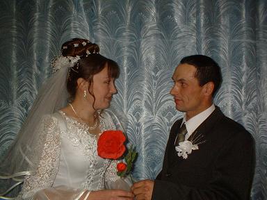 В день влюбленных в Батыревском районе бракосочетались три молодые семьи